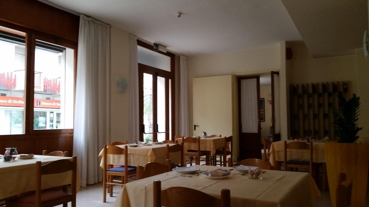 Hotel Villa Ada Pozzallo Exterior foto